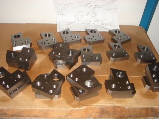 Przemysł elektryczny Obróbka CNC Precision bolec Wspornik