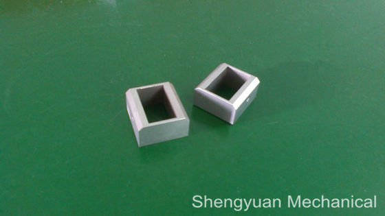 SS303 Presisi Penggilingan machined Bagian 220 # Putih Corndum Sand Blasting