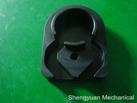 Hitam anoda CNC Precision Machining AL6061 kabel Lulus Thru dengan 0,005 - 0.01mm