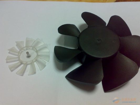 Ακρίβεια CNC που επεξεργάζεται την πλαστική γρήγορη συνήθεια διαμόρφωσης πρωτοτύπου στη μηχανή