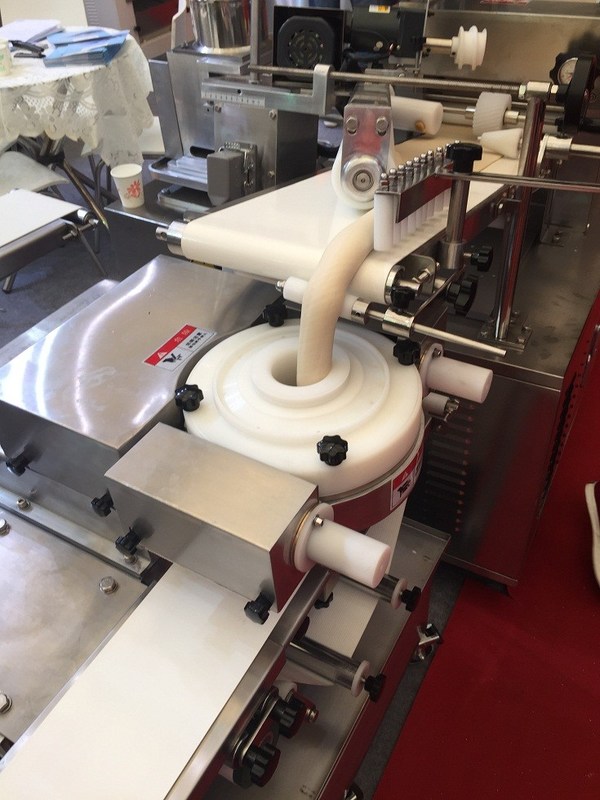 750 kg / saat Kapasiteli - Makine TECO Motor 100 Yapma Yumuşak Fransız Tost Ekmeği