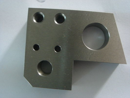 Electrical Industry CNC Precision Machining Pivot Pin Bracket