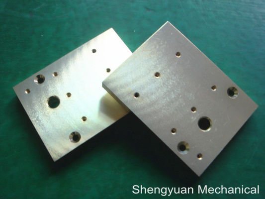 Aluminum CNC Precision Machining Heatsink Raf 65 / 24 With Yellow Alodine 1200 Surface